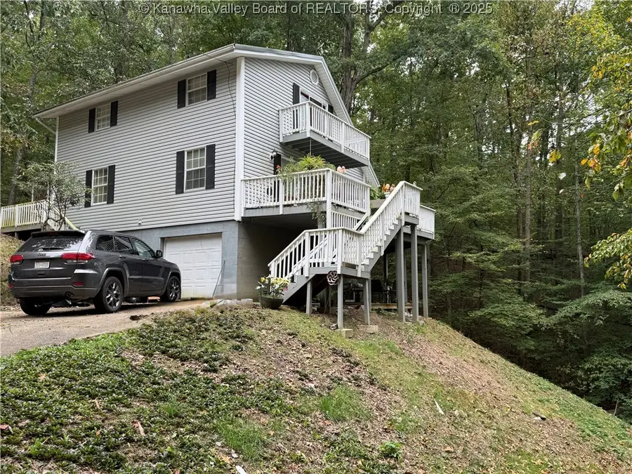 50 Mountaineer Heights Drive, Elkview, WV 25071 - Image #2
