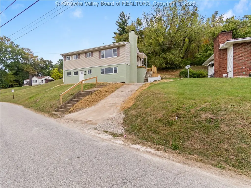 914 Park Drive, Dunbar, WV 25064 - Image #1