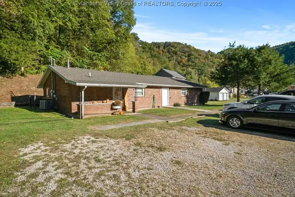 13849 Coal River Road, Seth, WV 25181