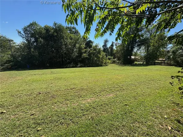 312 William Lane, South Charleston, WV 25309