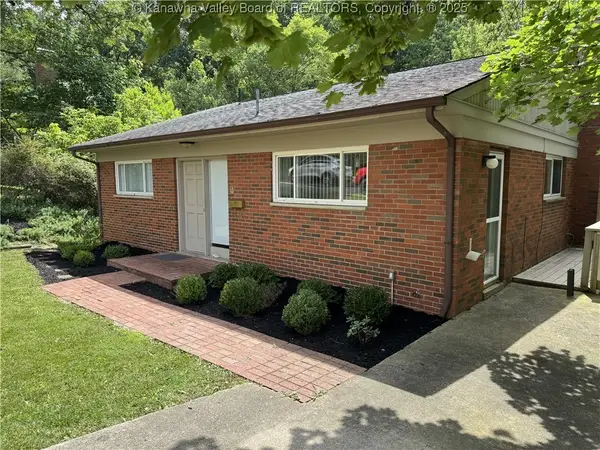 119 Swarthmore Avenue, Charleston, WV 25302