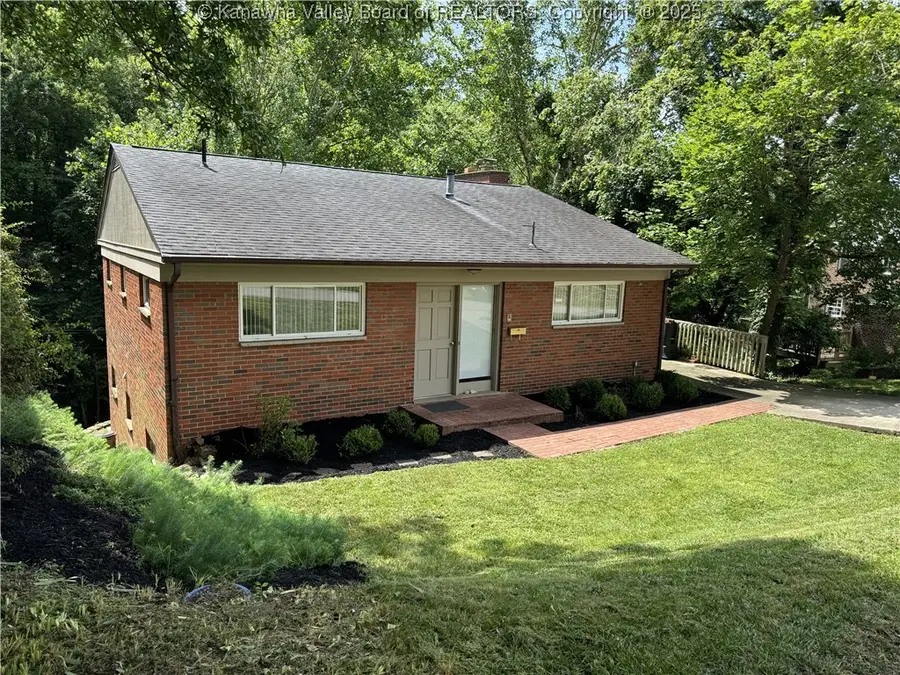 119 Swarthmore Avenue, Charleston, WV 25302 - Image #2