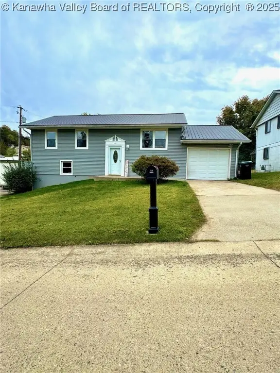 102 Dodd Street, Poca, WV 25759 - Image #1