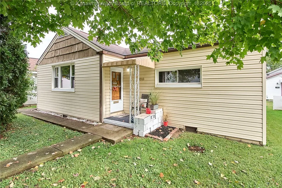 4910 SE Washington Avenue, Charleston, WV 25304 - #1