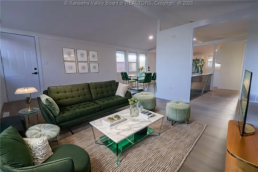 326 Skyline Drive, Charleston, WV 25302 - Image #3