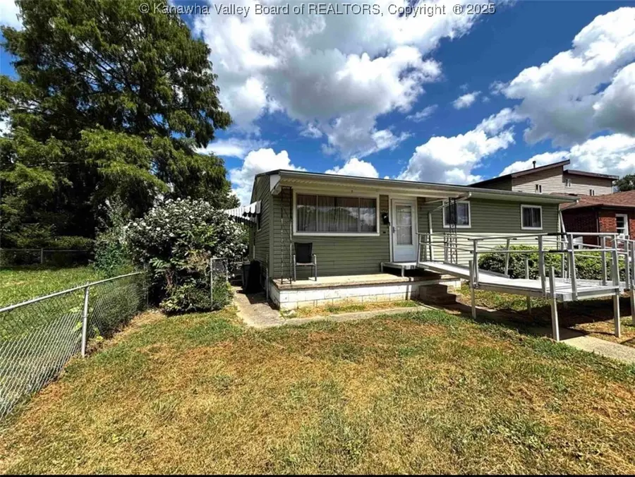 928 Monroe Ave, Huntington, WV 25704 - Image #3