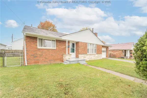 1220 12th Street, Nitro, WV 25143