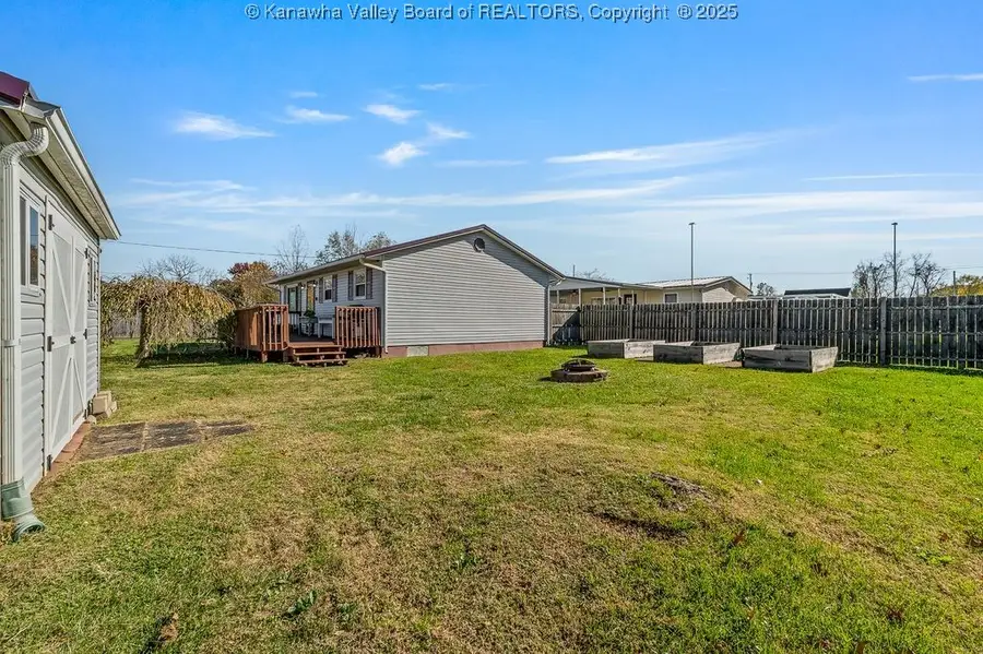 244 A Ivywood Street, Eleanor, WV 25070 - Image #3