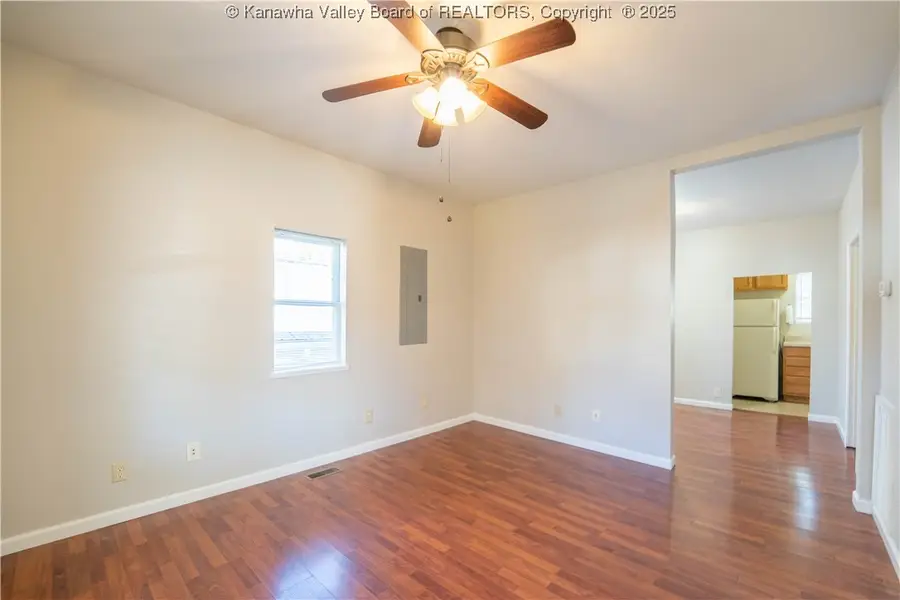 421 Spencer Street, South Charleston, WV 25303 - Image #3