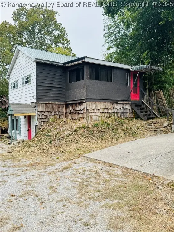 109 Georges Drive, Malden, WV 25306 - Image #3