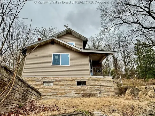 1598 Kilby Street, Charleston, WV 25311