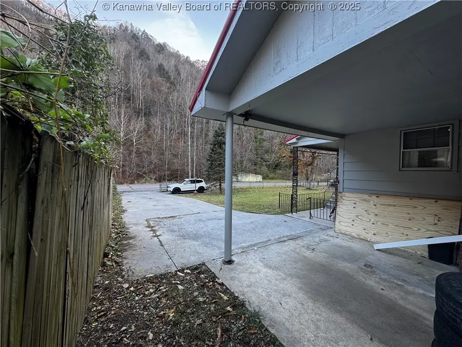 5611 Loop Seven Highway, Davy, WV 24828 - Image #2