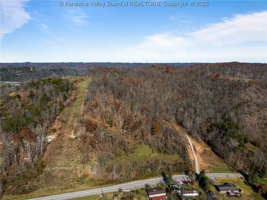 4674 Parkersburg Road, Reedy, WV 25270 - Image #2