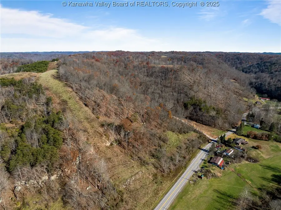 4674 Parkersburg Road, Reedy, WV 25270 - Image #3