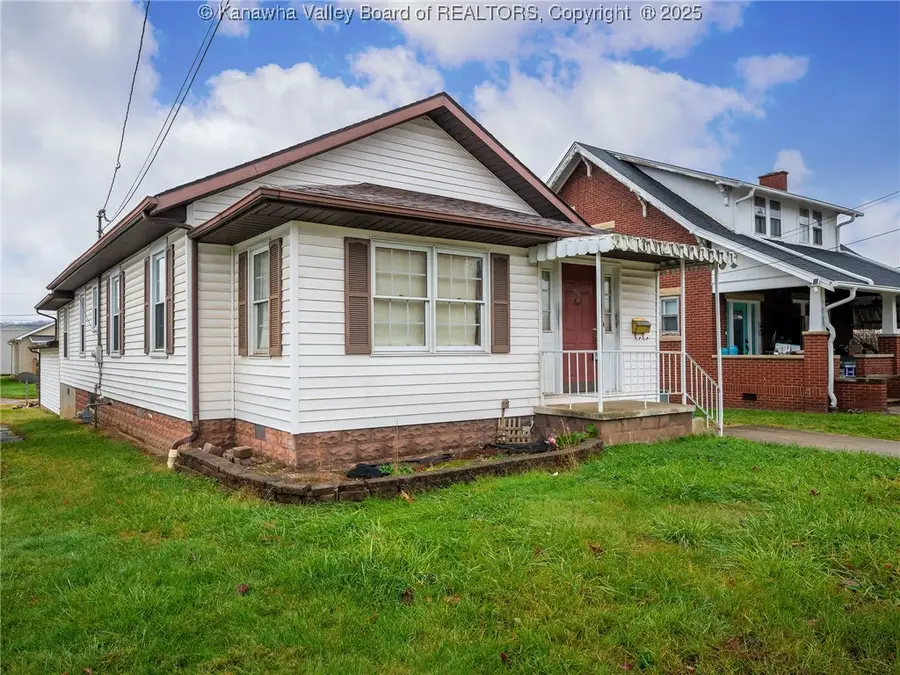 1229 Payne Avenue, Dunbar, WV 25064 - Image #3