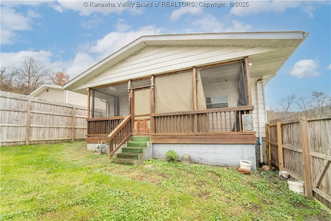 110 Carte Street, Saint Albans, WV 25177 - Image #1