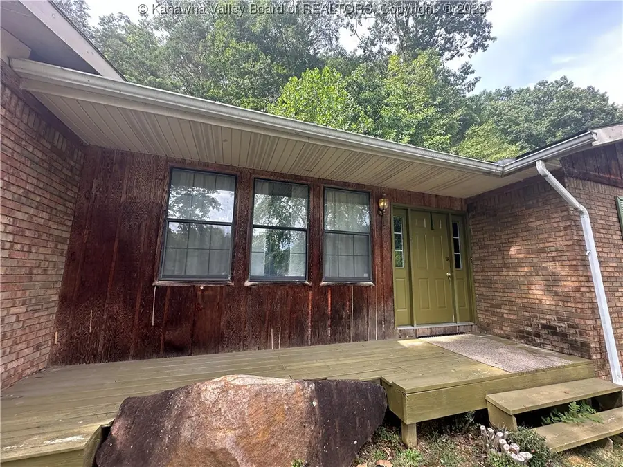 15 Woodland Drive, Madison, WV 25130 - Image #3
