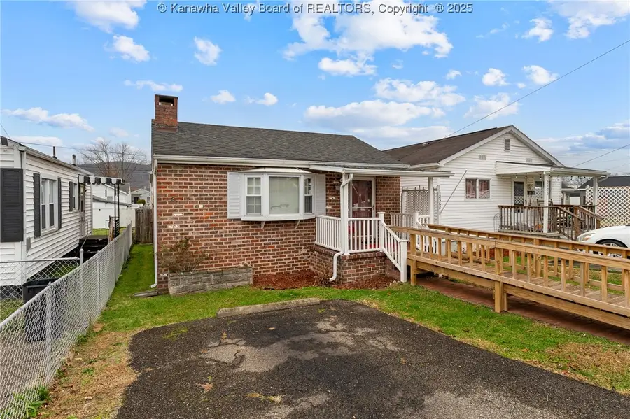 2368 Adams Avenue, Saint Albans, WV 25177 - Image #3
