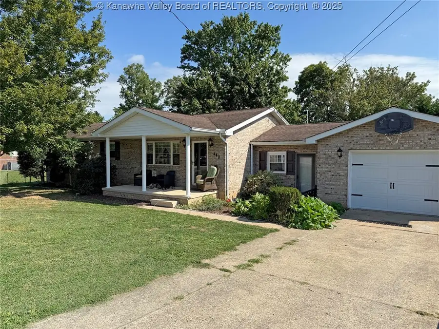 440 1st Avenue N, Hometown, WV 25109 - Image #2