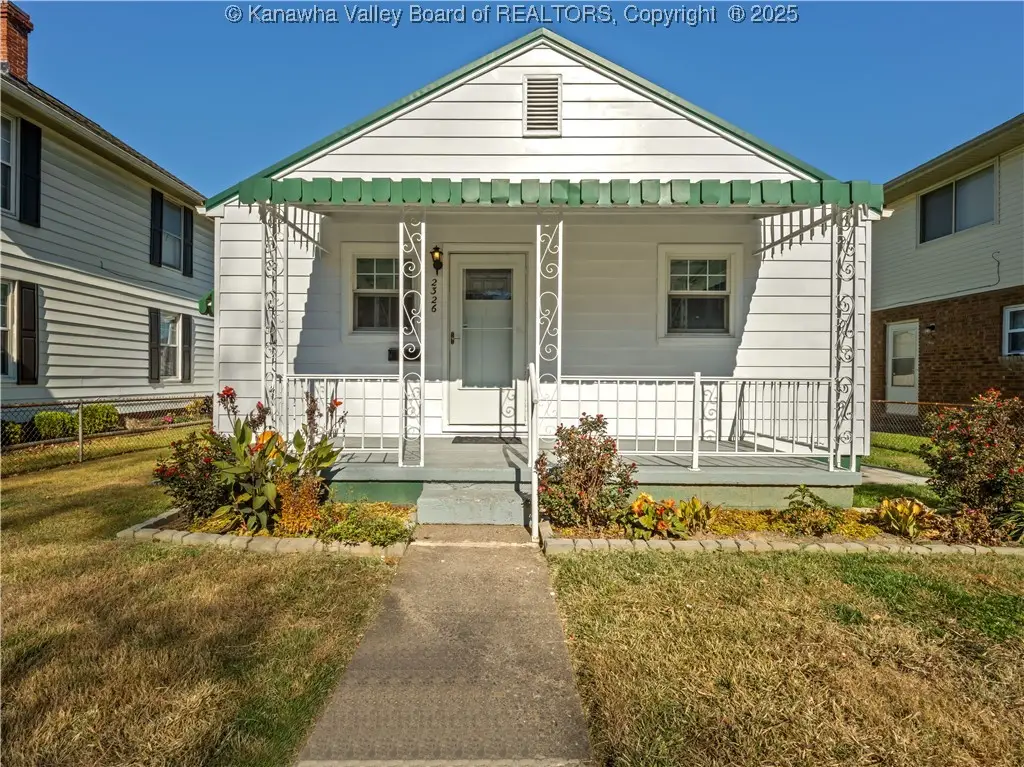 2326 Monroe Avenue, Saint Albans, WV 25177 - Image #1