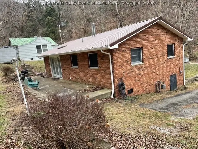 107 Hastings Drive, Belle, WV 25015 - Image #2