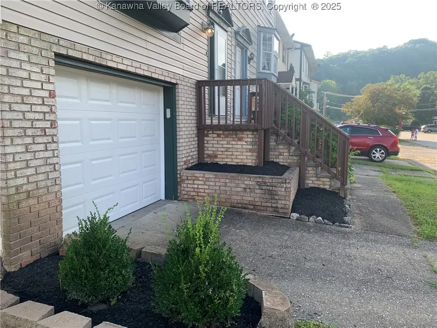 59 Geronimo Drive, Saint Albans, WV 25177 - Image #2