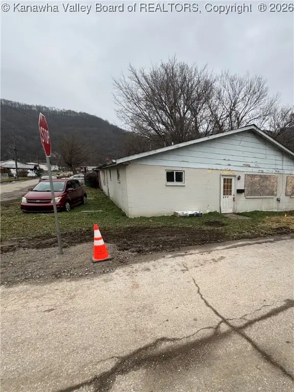 4902 Raven Drive, Charleston, WV 25306 - Image #3