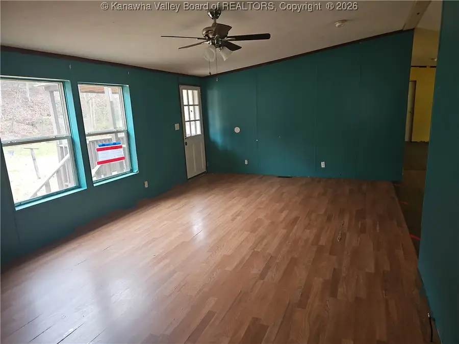 2165 Martins Branch Road, Charleston, WV 25312 - Image #3