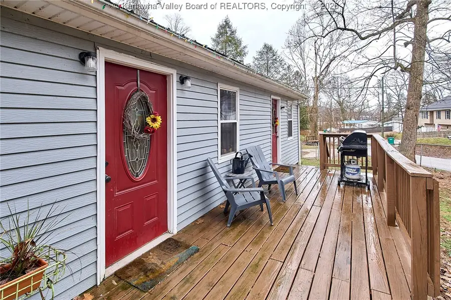 104 Woodland Drive, Nitro, WV 25143 - Image #3