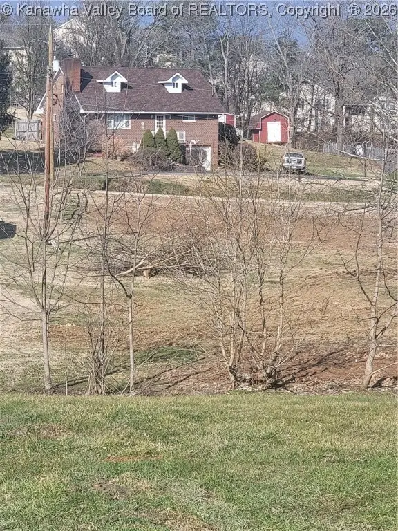 72 Teays Garden Road, Teays, WV 25526