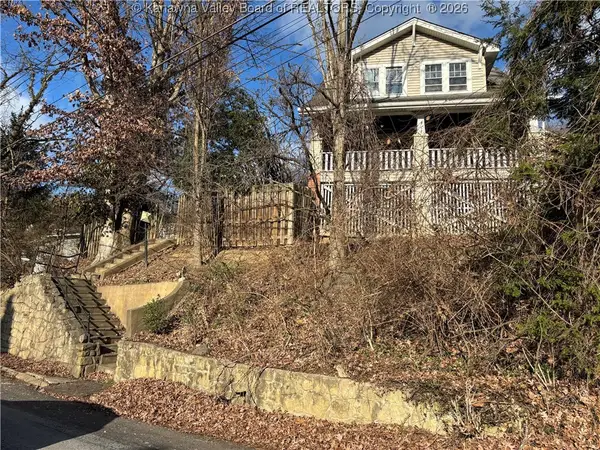 946 Mathews Avenue, Charleston, WV 25302