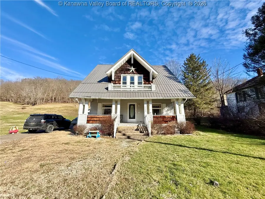 2908 Parkersburg Road, Reedy, WV 25270 - Image #2