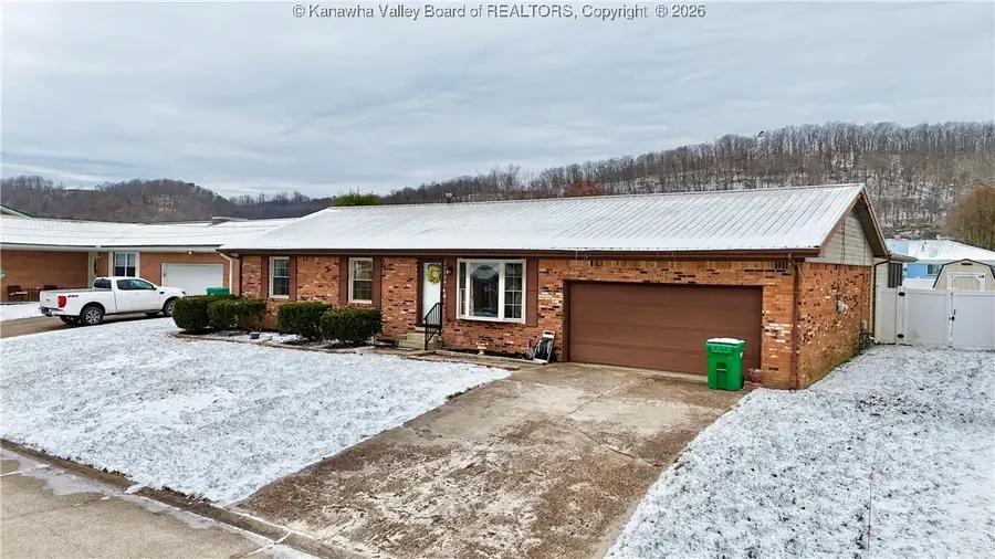 194 Shawnee Estates, Winfield, WV 25213 - Image #3