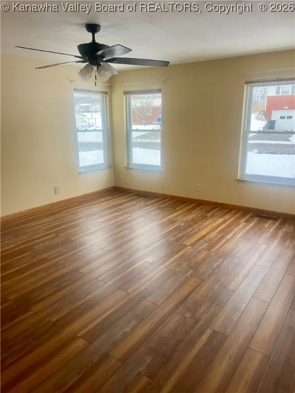 204 Edgewood, Ripley, WV 25271 - Image #2