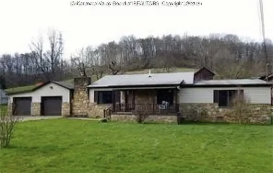 612 Cross Lanes Drive, Cross Lanes, WV 25143 - Image #1