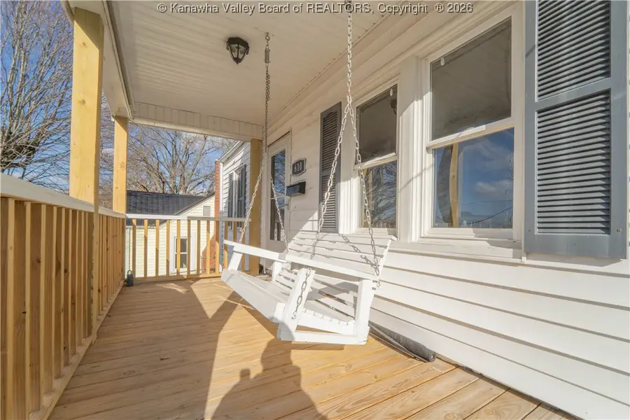 610 Hansford Street, Saint Albans, WV 25177 - Image #2
