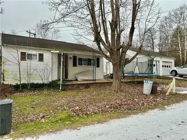 3440 Point Pleasant Road, Ravenswood, WV 26164