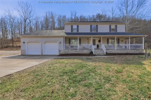 1477 Woods Drive, St Albans, WV 25177