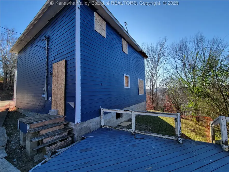 1113 Woodland Drive, Charleston, WV 25302 - Image #2