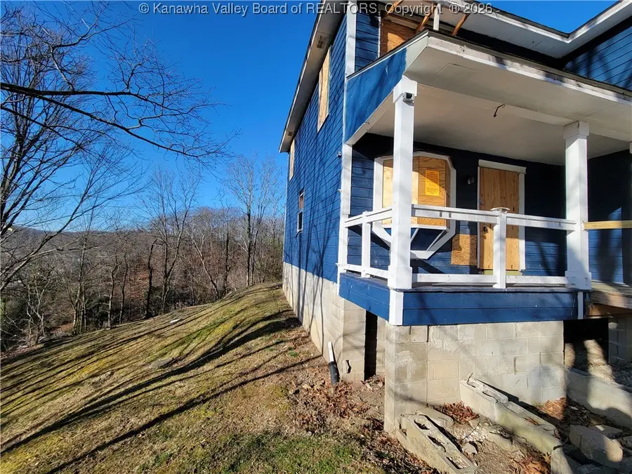1113 Woodland Drive, Charleston, WV 25302 - Image #3