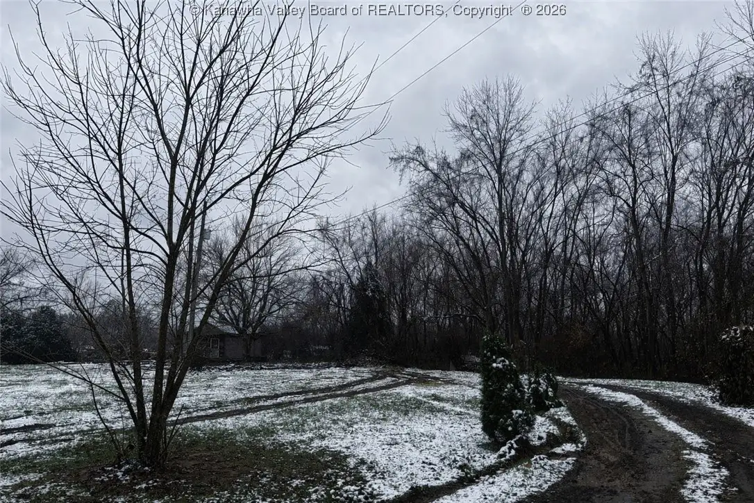 54 Hummingbird Lane, Fraziers Bottom, WV 25082 - Image #1