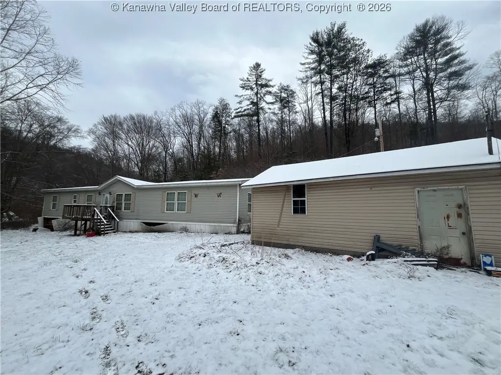 161 Gable Lane, Racine, WV 25165 - Image #1