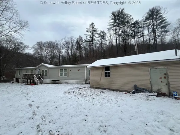 161 Gable Lane, Racine, WV 25165