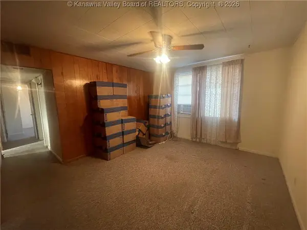 199 Kenna Drive, South Charleston, WV 25309