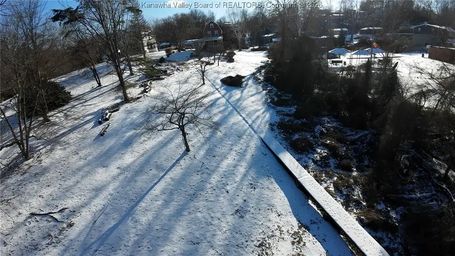 711 Kanawha Terrace, Saint Albans, WV 25177 - Image #2