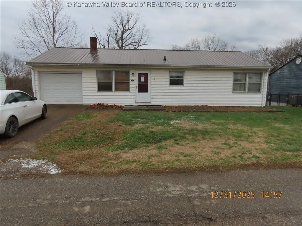 121 Howard Street, New Haven, WV 25265 - #1