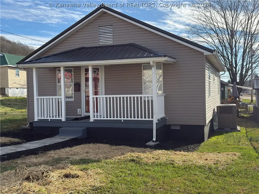 704 Street Street, Nitro, WV 25143 - #2
