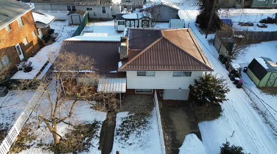 1908 West Virginia Avenue, Dunbar, WV 25064 - #2