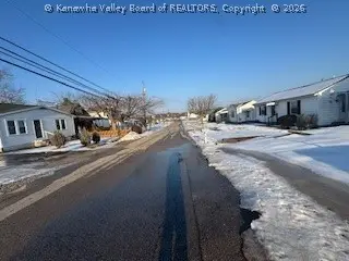 609 Edgelawn Street, Parkersburg, WV 26101 - #2