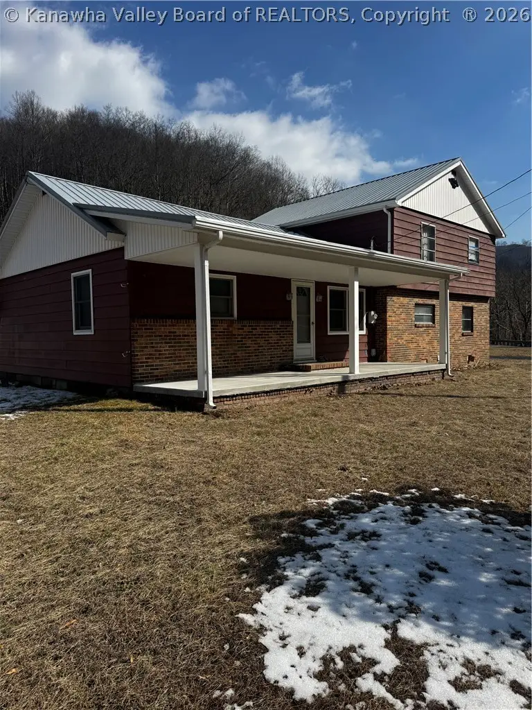 1134 Rt. 80 Highway, Gilbert, WV 25621 - #1